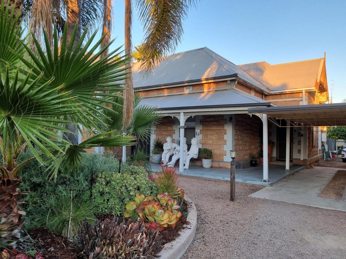 The Atrium - Classic With Up To 6 Bedrooms Holiday home Port Pirie